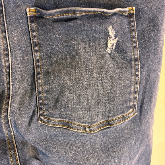 SPANX Sz 1X Pull On Jeans Skinny Distressed Mid-Wash Raw Hem High Raise Denim - Picture 11 of 12